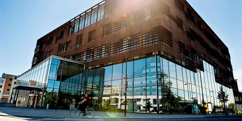 Väsby Nya Gymnasium