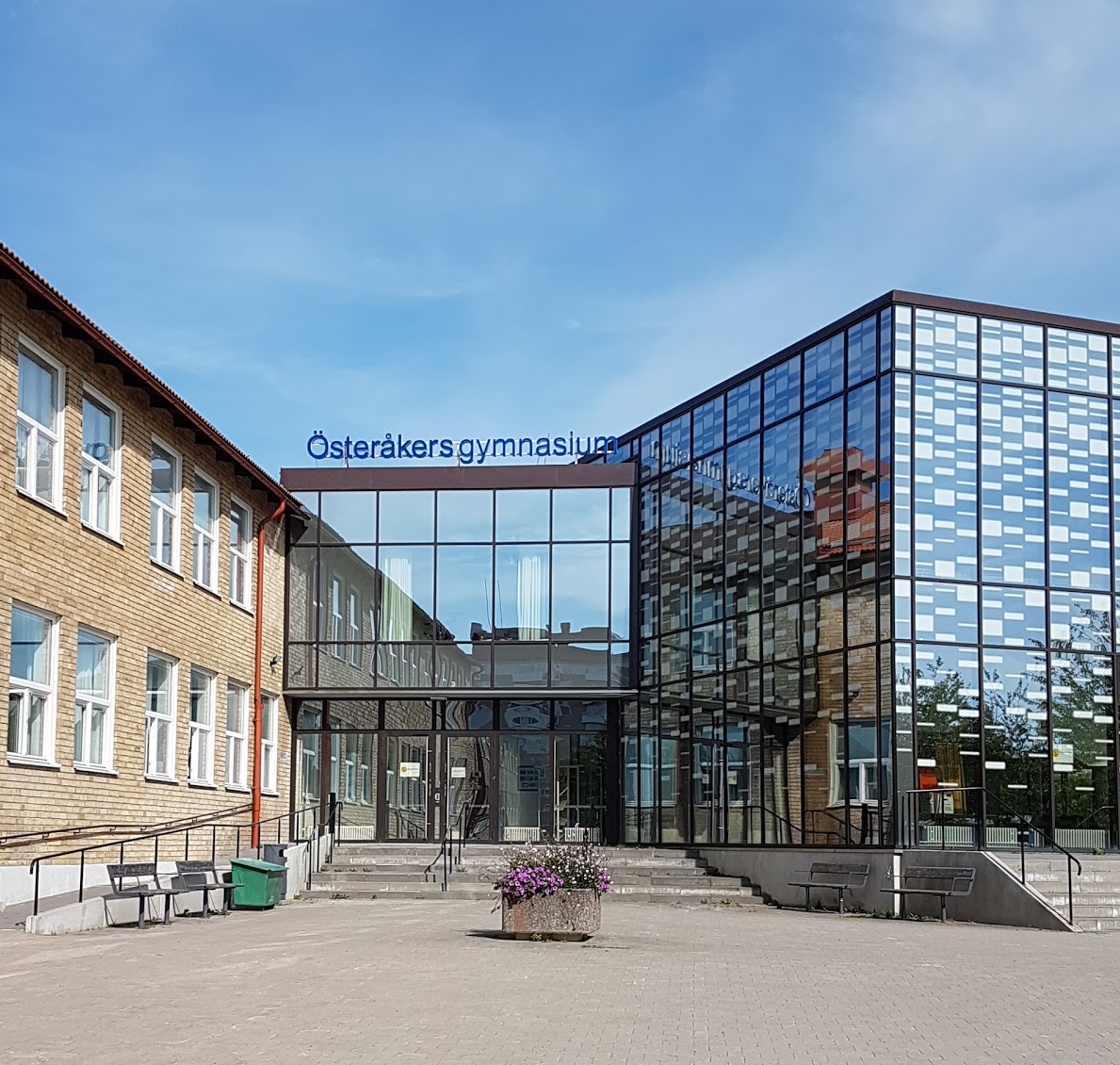 Österåkers gymnasium i Åkersberga