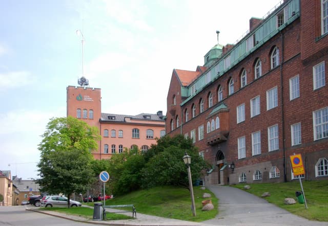 Topp 15: Gymnasierna som skickar flest till Marie Cederschiöld Högskola